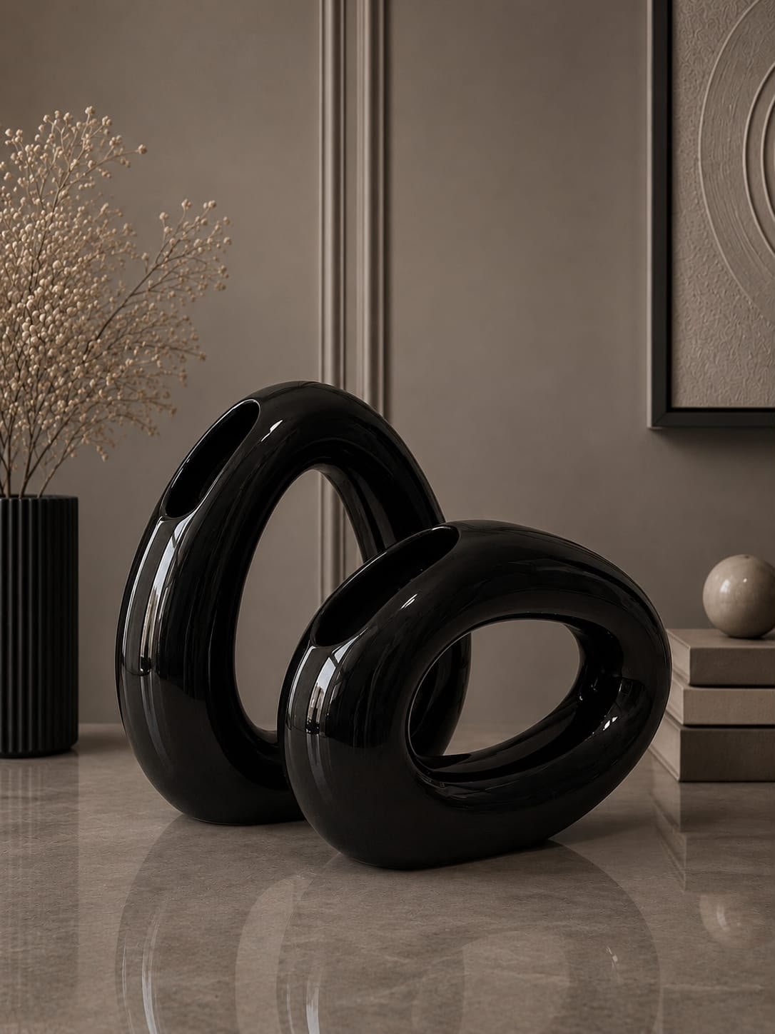 Aura Loop Vase